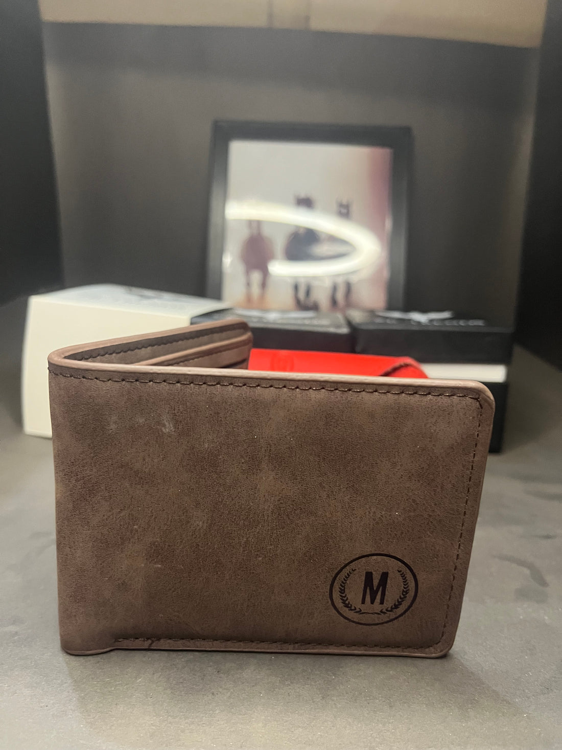 M Wallet Lather